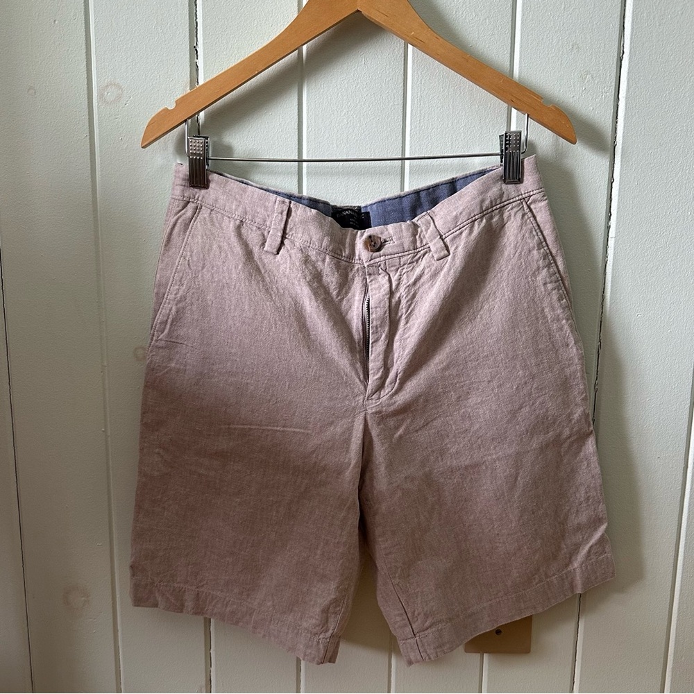 Banana Republic Factory Tan Aiden Fit Linen-Blend Men’s Flat-Front Shorts
